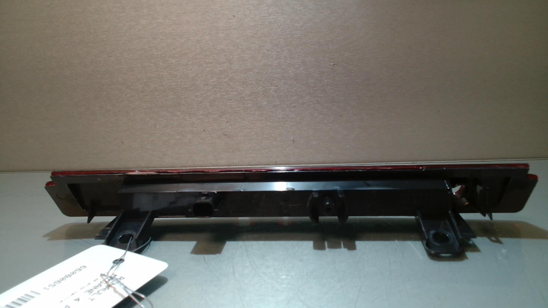 Feu arriere stop central RENAULT MEGANE 4 PHASE 1 Essence - 1