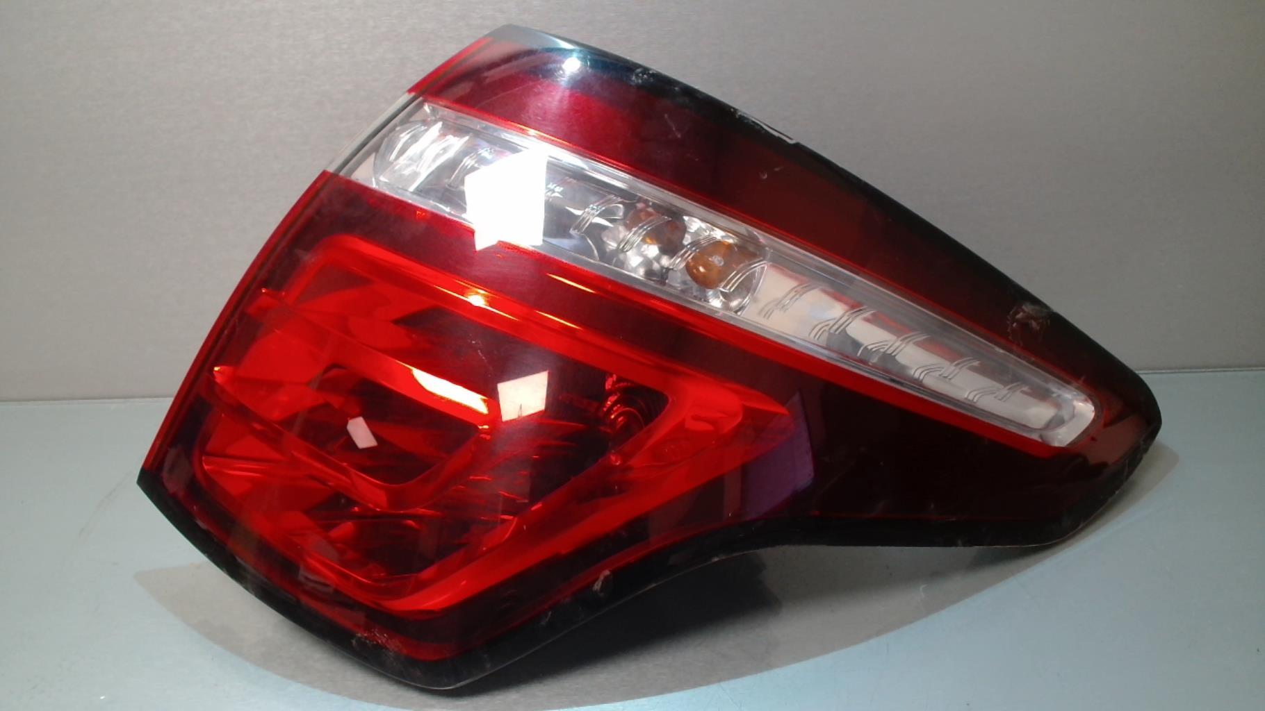 Fanale posteriore principale destro (luci) CITROEN C4 PICASSO 1 Diésel - 1