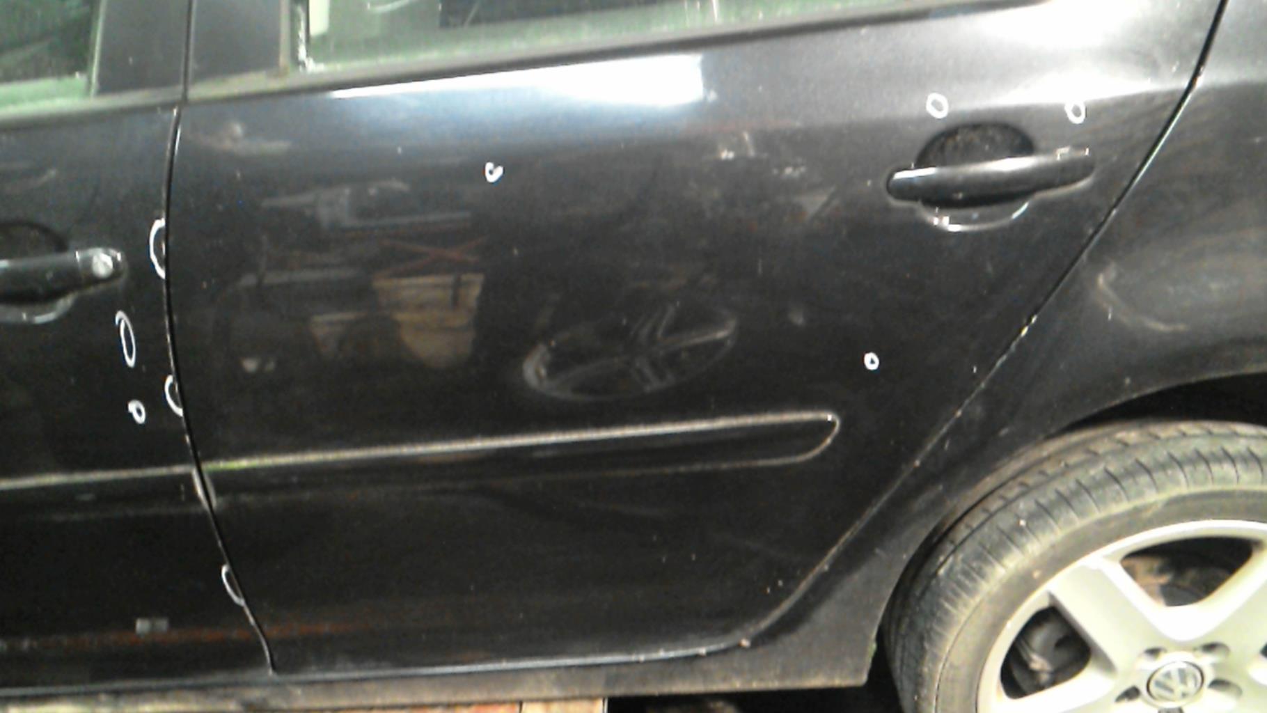 Portiera posteriore sinistra VOLKSWAGEN GOLF 5 Diésel - 1