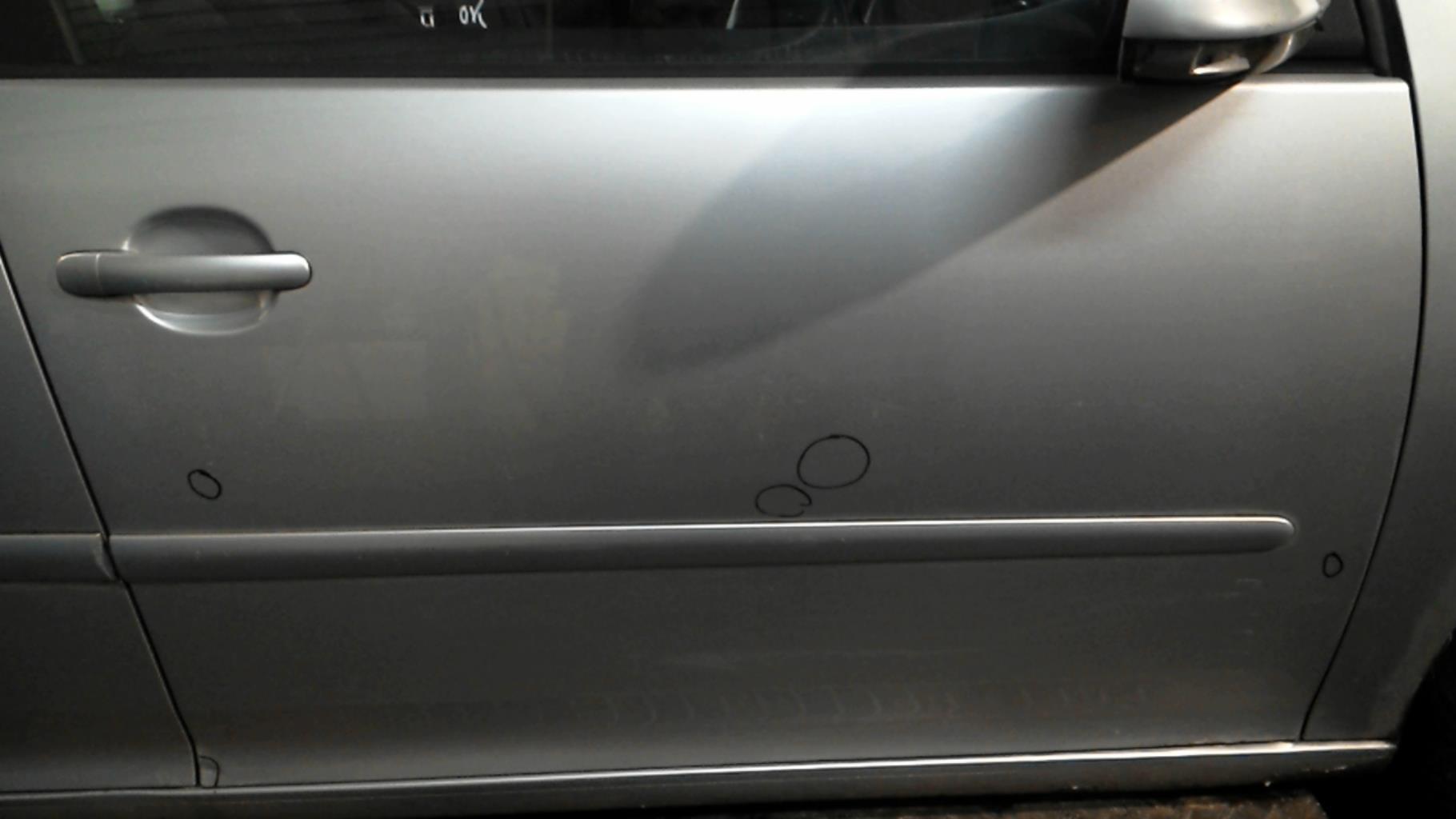 Portiera anteriore destra VOLKSWAGEN GOLF 5 Diésel - 1