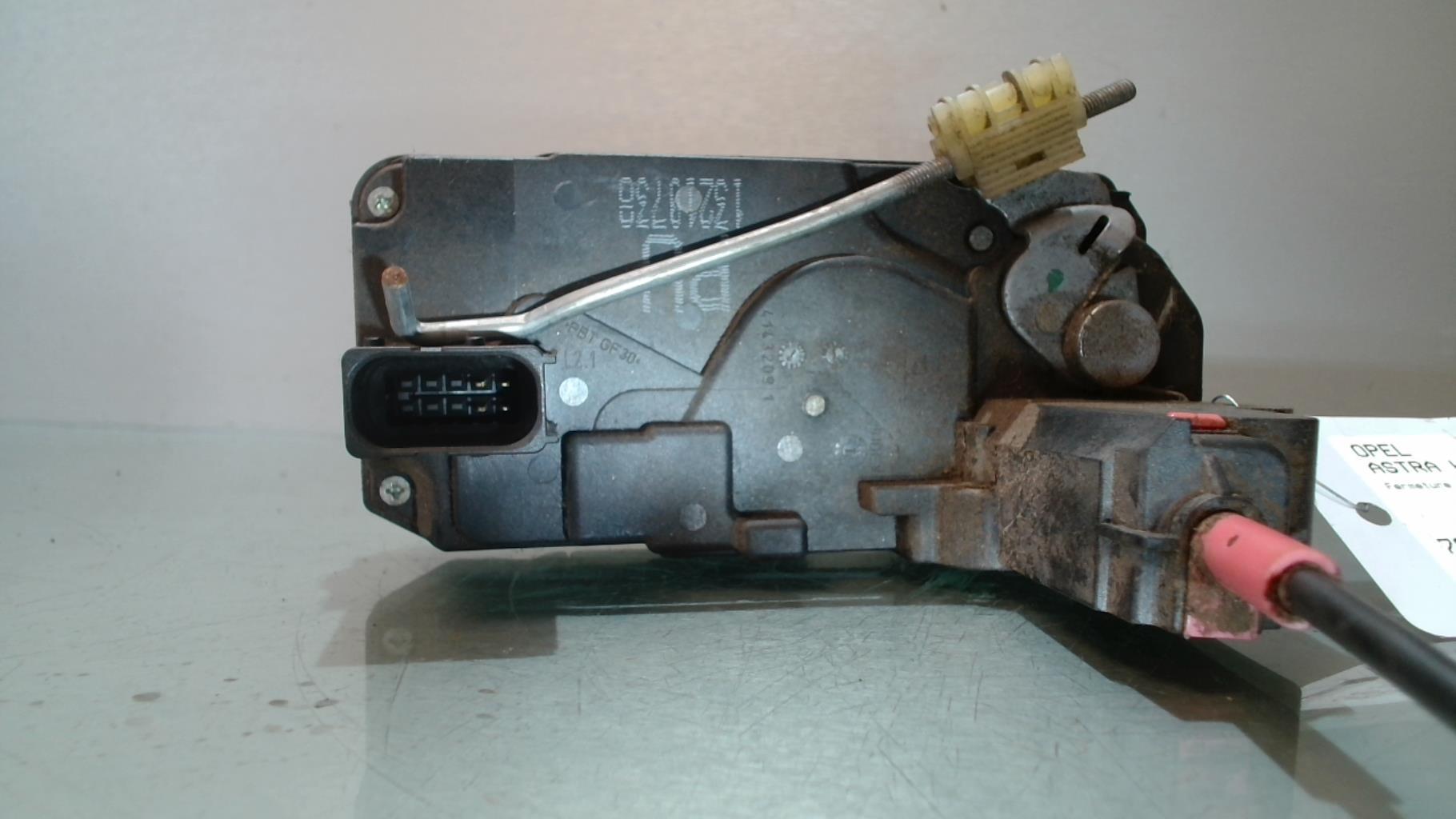 Chiusura centralizzata posteriore sinistra OPEL ASTRA H PHASE 1 BREAK Diésel - 1