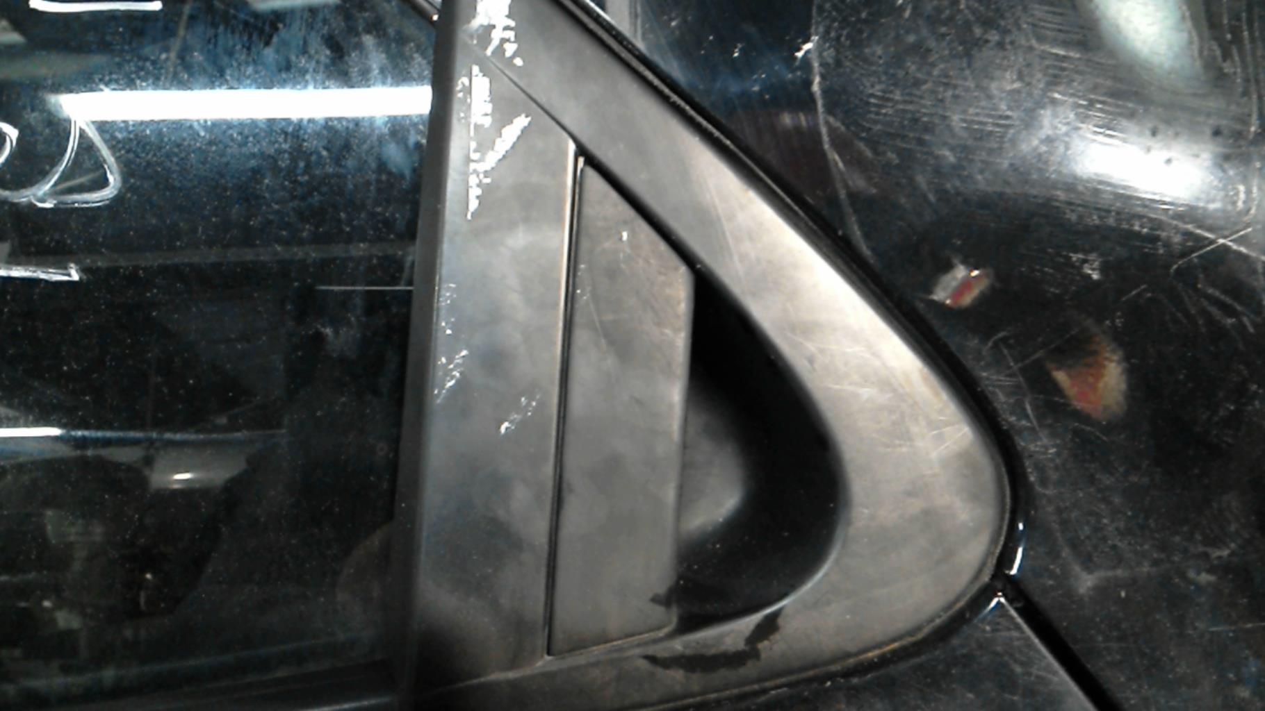 Maniglia portiera posteriore sinistra HONDA CIVIC 8 PHASE 1 Diésel - 1