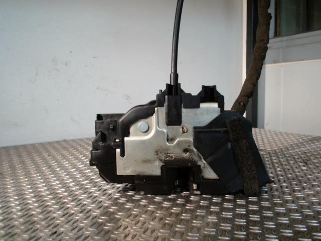 Chiusura centralizzata anteriore destra NISSAN QASHQAI 1 PHASE 2 Diésel - 1