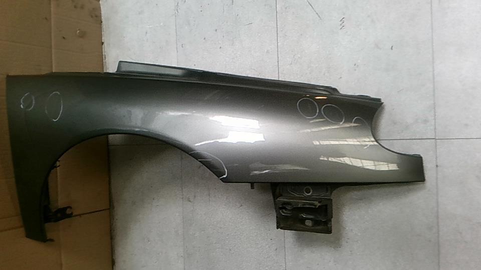 Parafango anteriore destro RENAULT LAGUNA 1 PHASE 1 Gasolina - 1