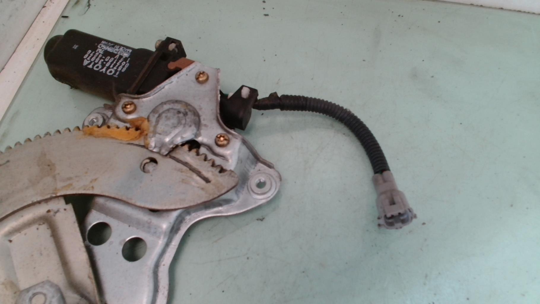 Alzacristalli elettrico anteriore destro TOYOTA 4 RUNNER  - 1