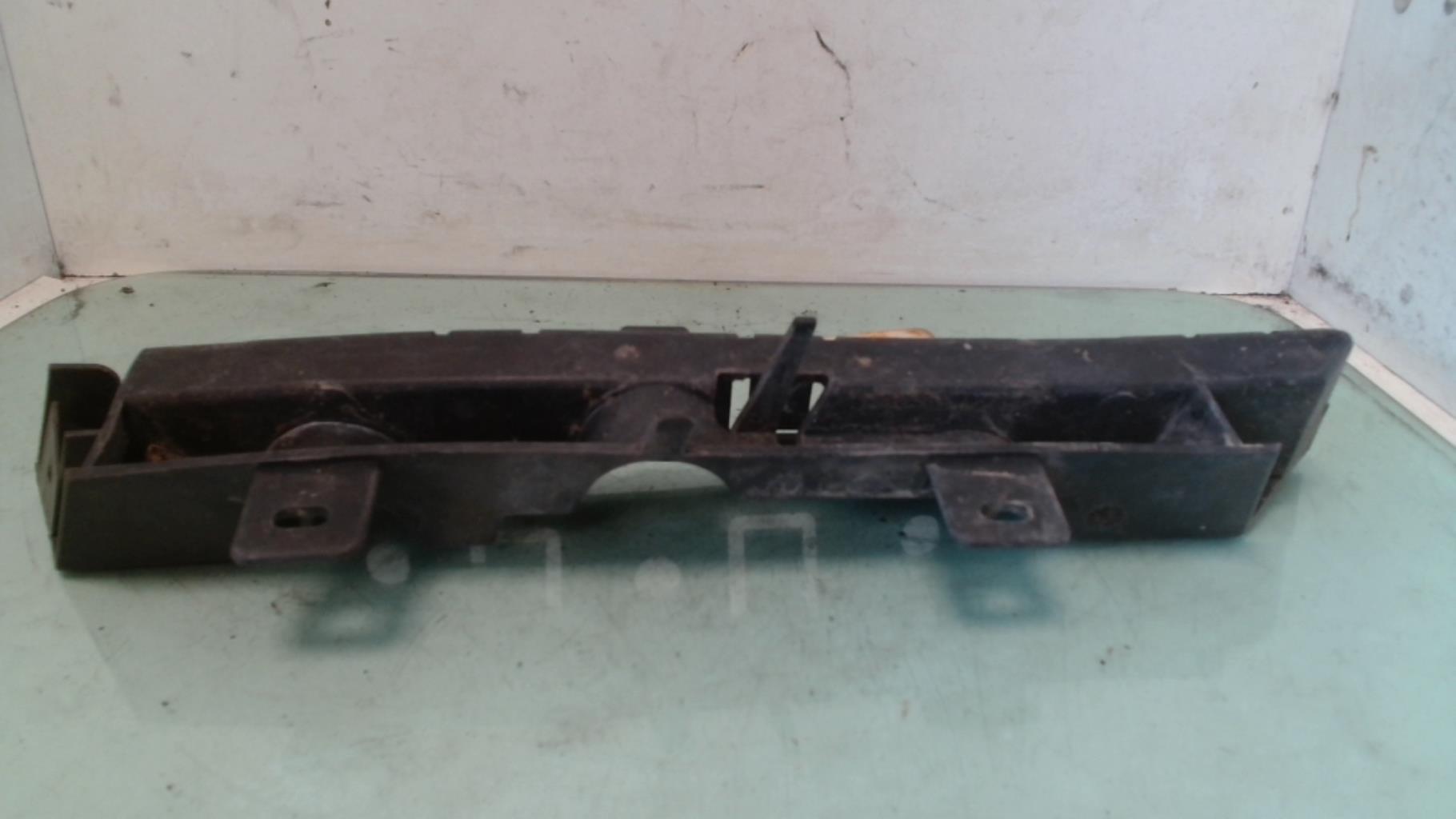 Support de pare chocs avant CITROEN C5 2 Diesel - 1