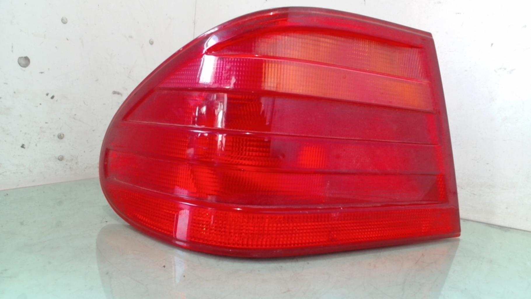 Fanale posteriore principale sinistro (luci) MERCEDES CLASSE E 210 PHASE 1 Diésel - 1