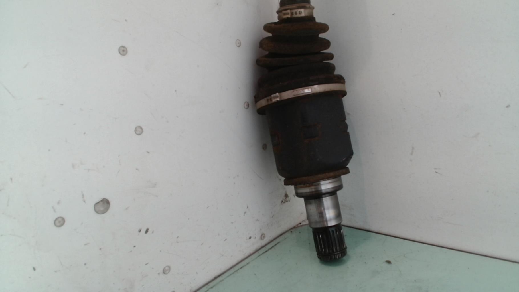 Giunto cardanico albero di trasmissione sinistro TOYOTA AVENSIS 2 PHASE 1 Diésel - 1