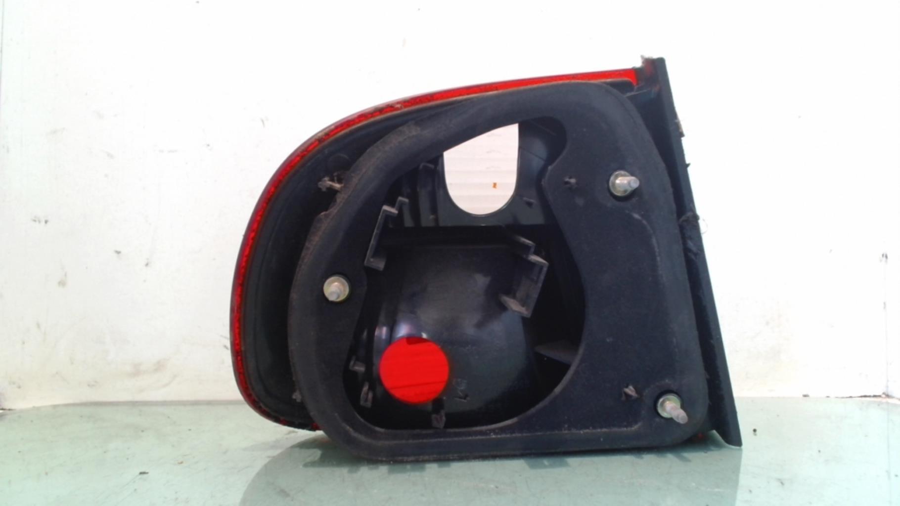 Fanale posteriore principale destro (luci) SEAT TOLEDO 2 Diésel - 1