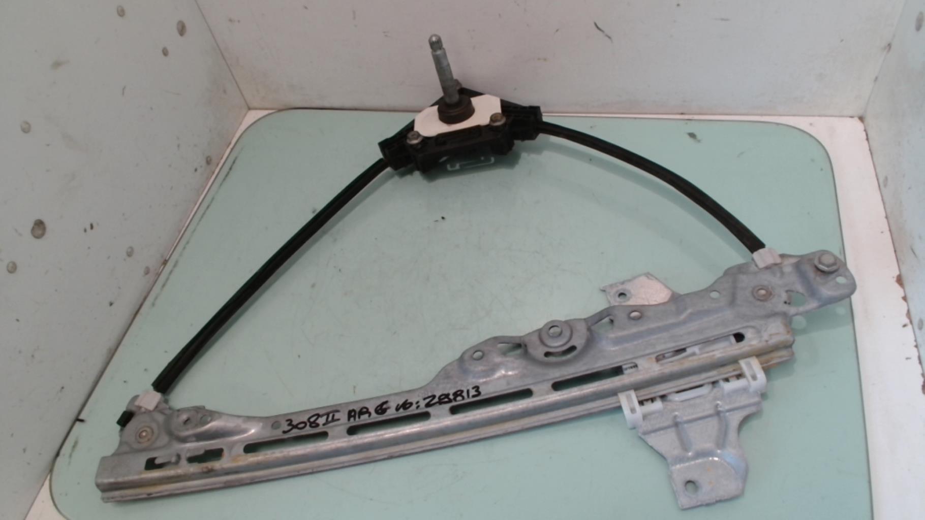 Alzacristalli manuale posteriore sinistro PEUGEOT 308 2 PHASE 1 Diésel - 1