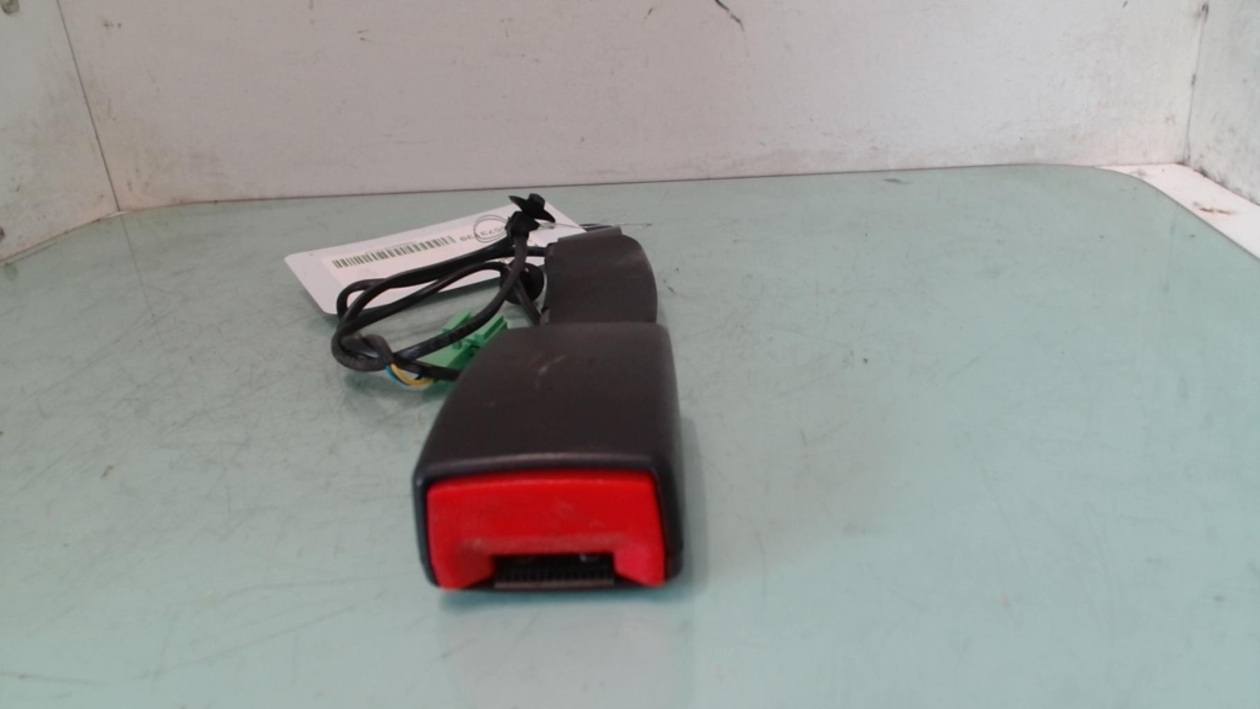 Aggancio cintura sicurezza anteriore sinistro VOLKSWAGEN POLO 5 PHASE 2 Gasolina - 1