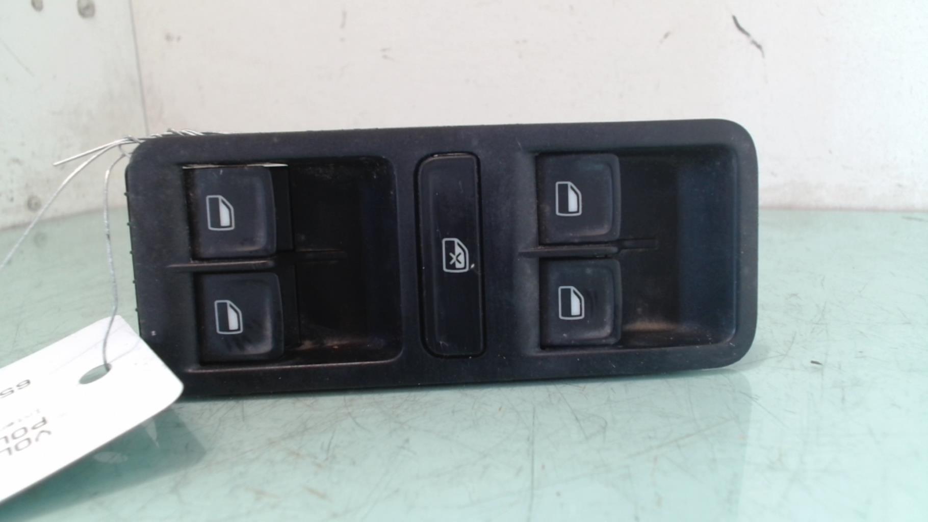 Interruttore lavacristalli anteriore sinistro VOLKSWAGEN POLO 5 PHASE 2 Gasolina - 1