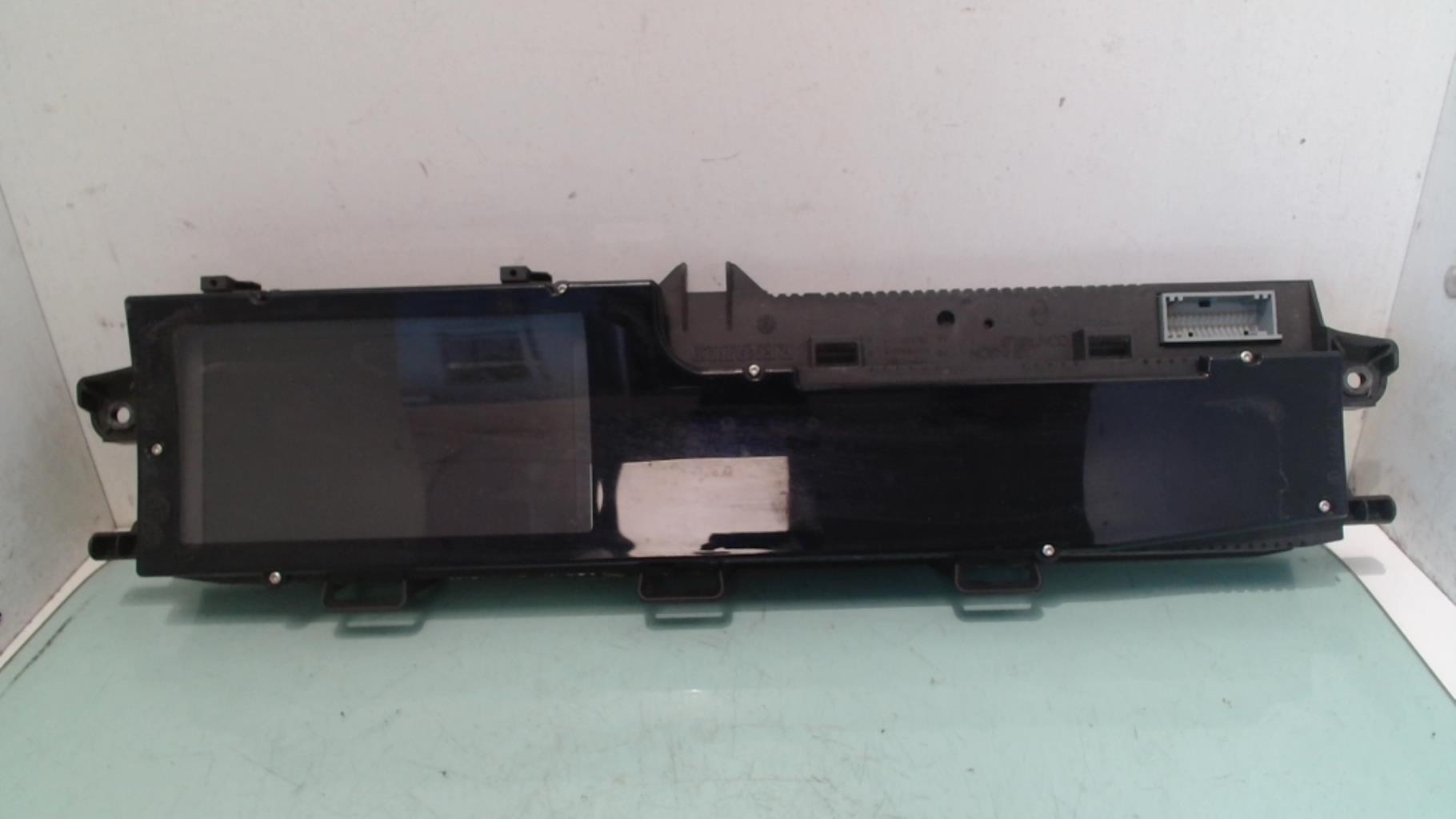 Compteur RENAULT SCENIC 2 PHASE 2 Essence - 1