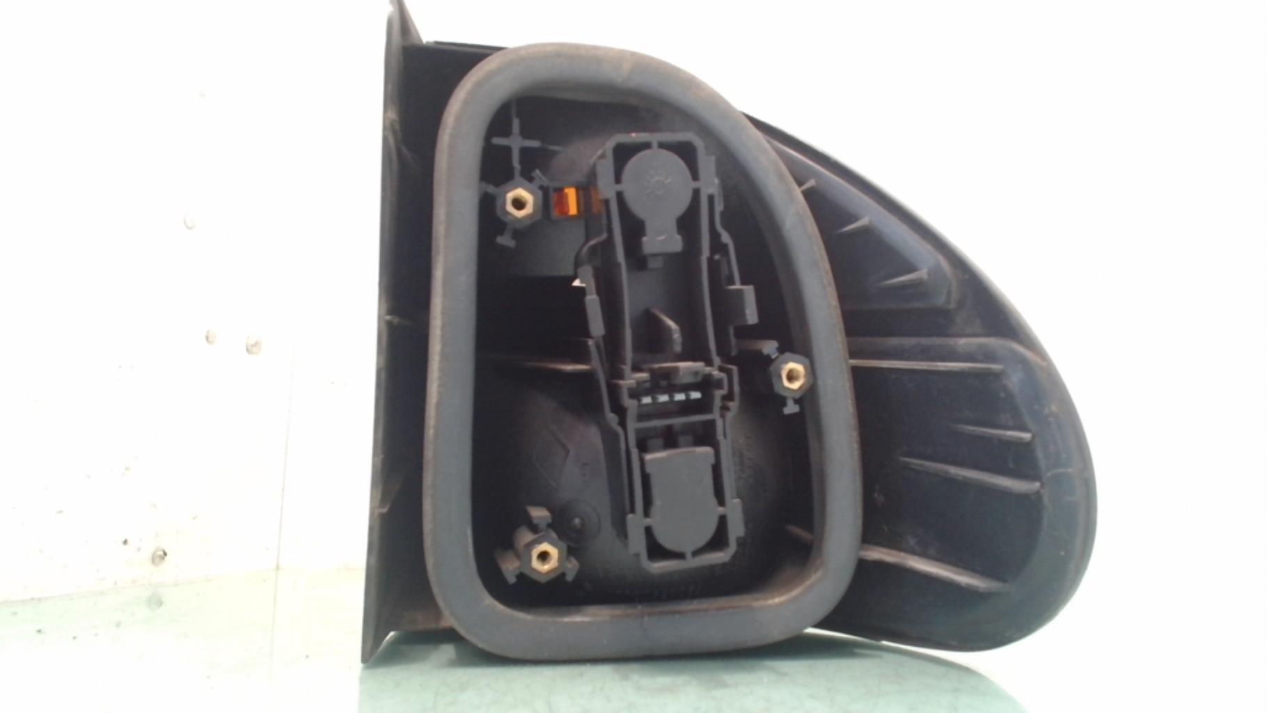 Fanale posteriore principale sinistro (luci) RENAULT LAGUNA 1 PHASE 1 Gasolina - 1