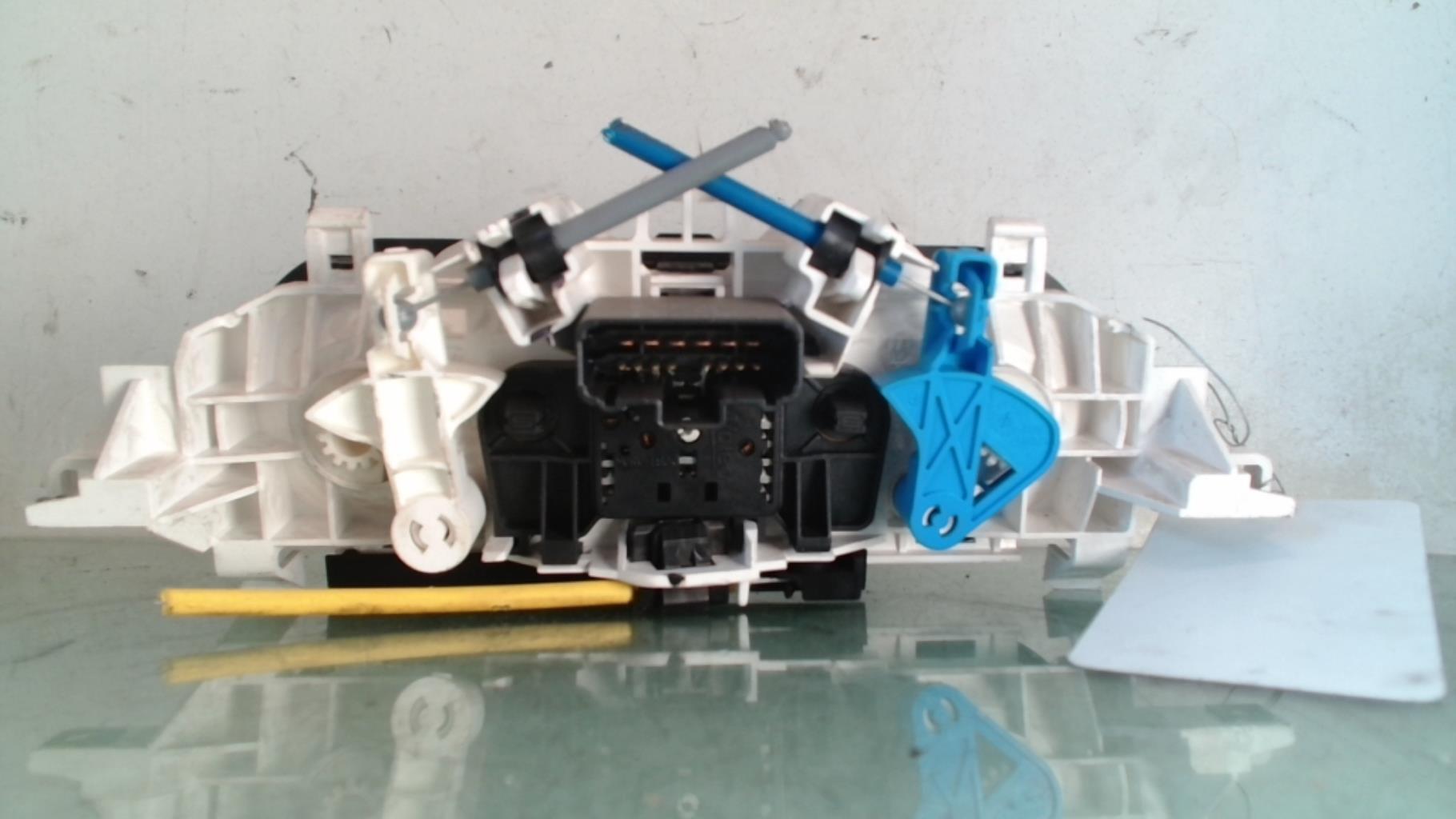 Commande chauffage RENAULT TWINGO 2 PHASE 1 Essence - 1