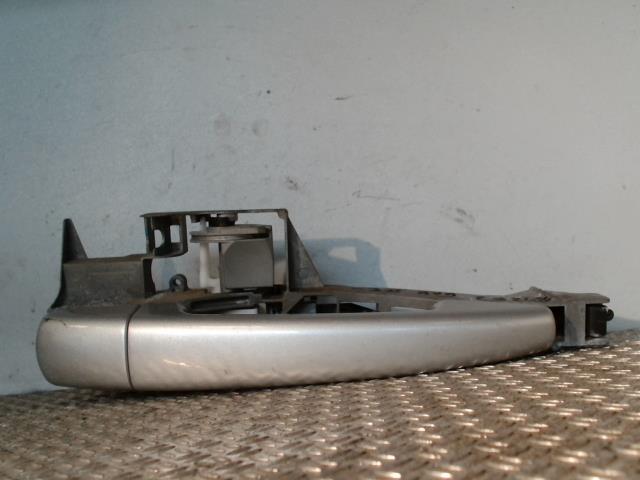Maniglia portiera anteriore destra CITROEN C3 2 PHASE 1 Diésel - 1