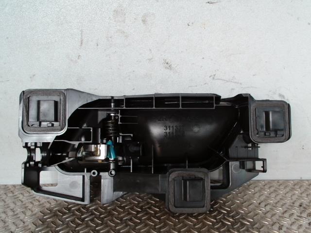 Maniglia interna posteriore destra PEUGEOT 308 2 SW PHASE 1 BREAK Diésel - 1