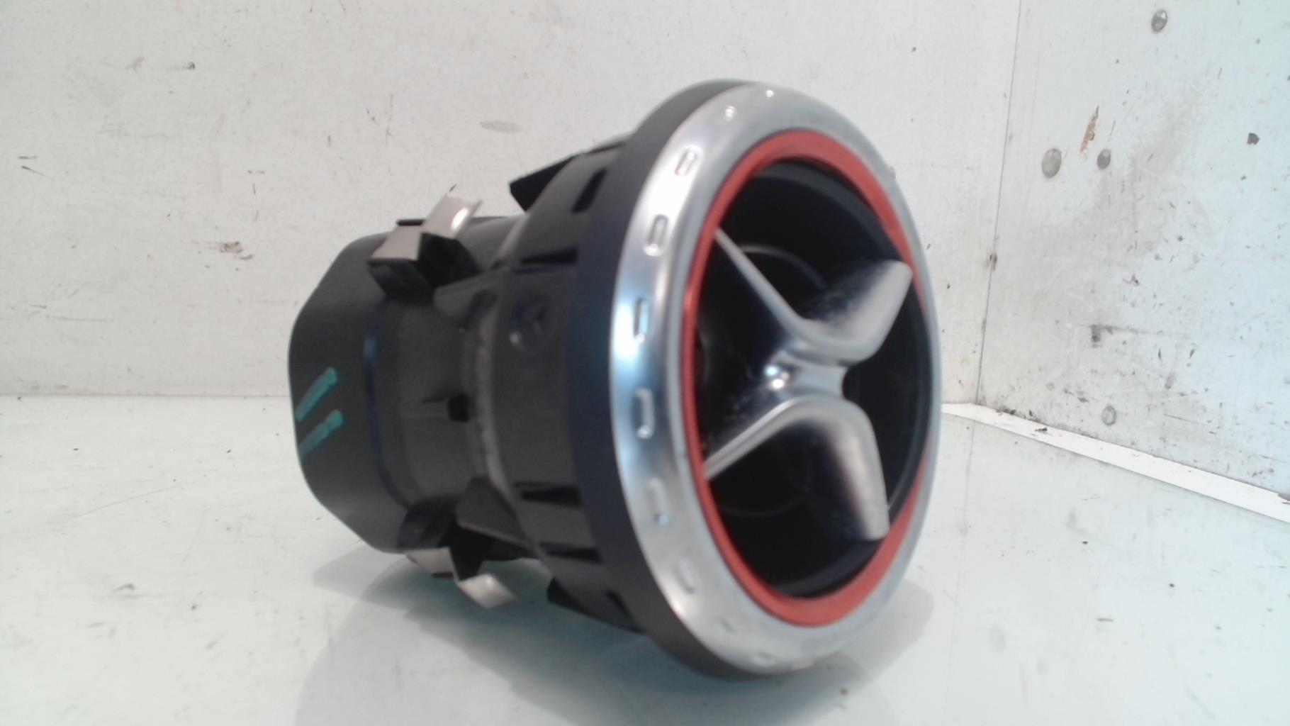 Bocchetta aerazione cruscotto MERCEDES CLASSE GLA 156 PHASE 1 Diésel - 1