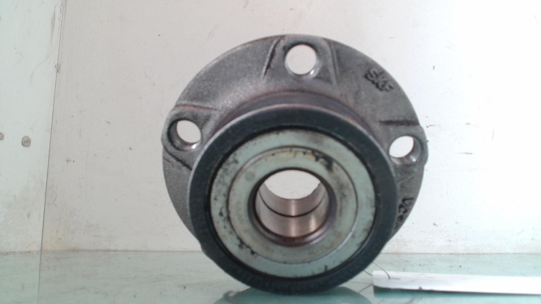 Mozzo posteriore destro SEAT IBIZA 5 PHASE 1 Gasolina - 1