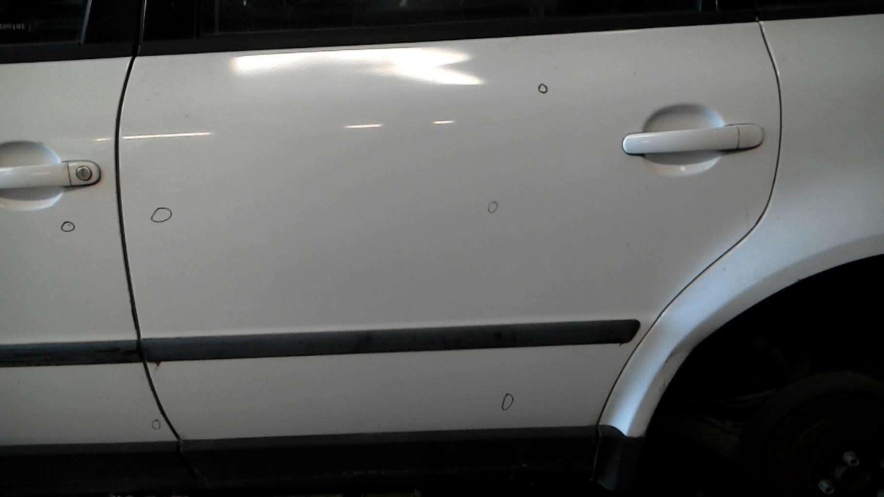 Portiera posteriore sinistra VOLKSWAGEN PASSAT 4 PHASE 1 Diésel - 1