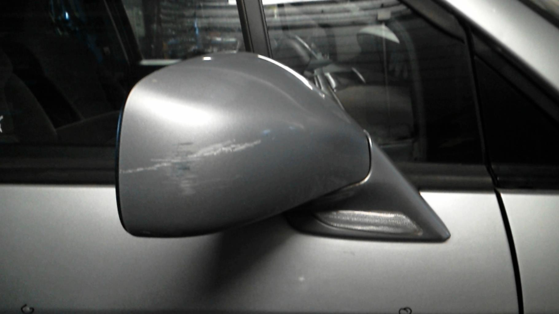 Retrovisor derecho PEUGEOT 807 Diésel - 1