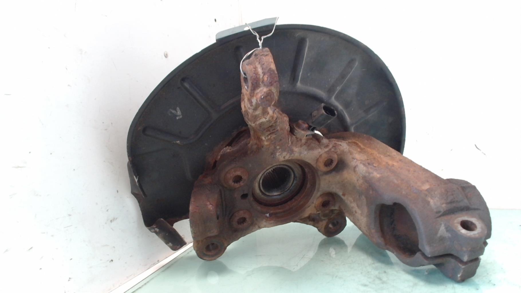 Mozzo anteriore sinistro VOLKSWAGEN GOLF 5 Diésel - 1
