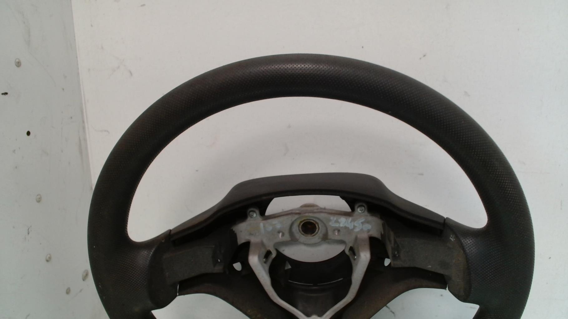 Volant PEUGEOT 107 PHASE 1 Essence - 1