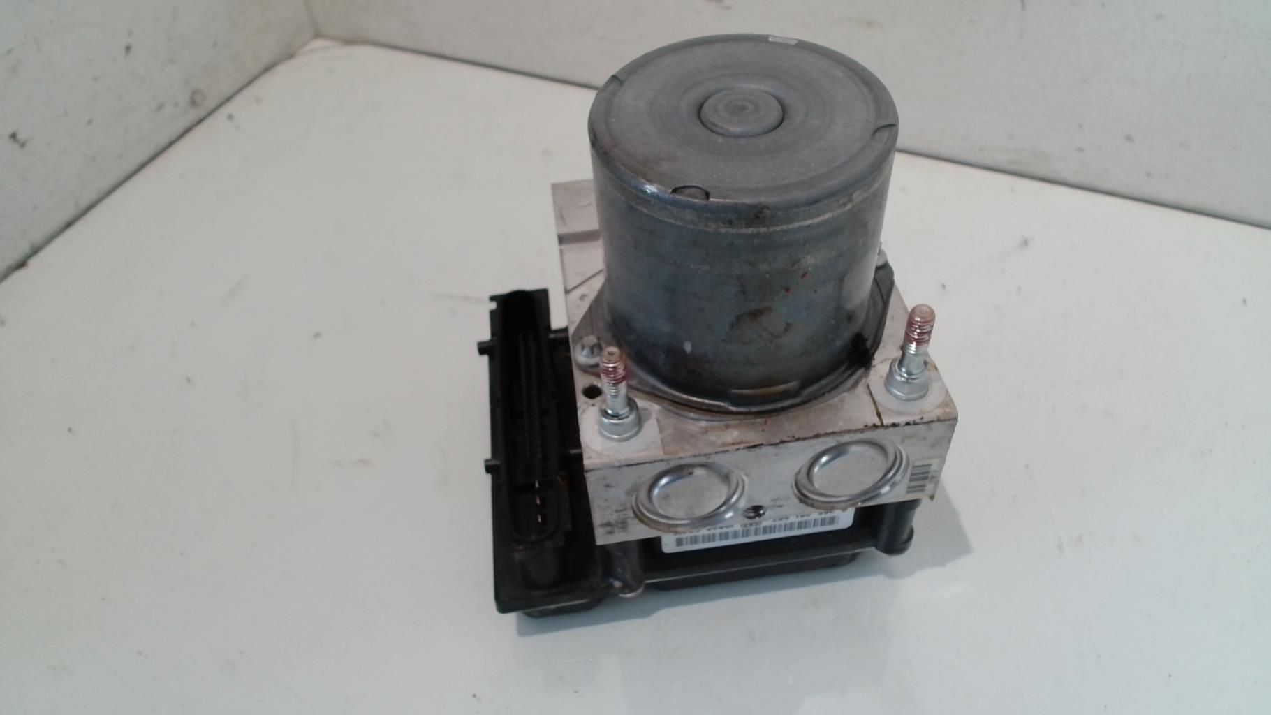 Blocco ABS (antibloccaggio freni) TOYOTA AVENSIS 3 PHASE 1 Gasolina - 1