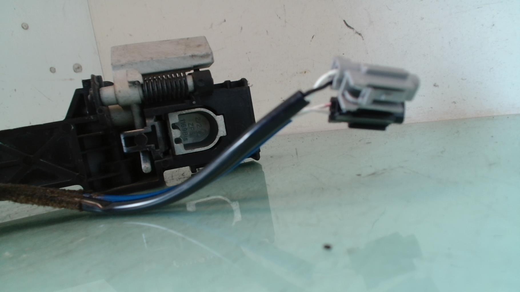 Maniglia portiera anteriore destra NISSAN QASHQAI 1 PHASE 2 Diésel - 1