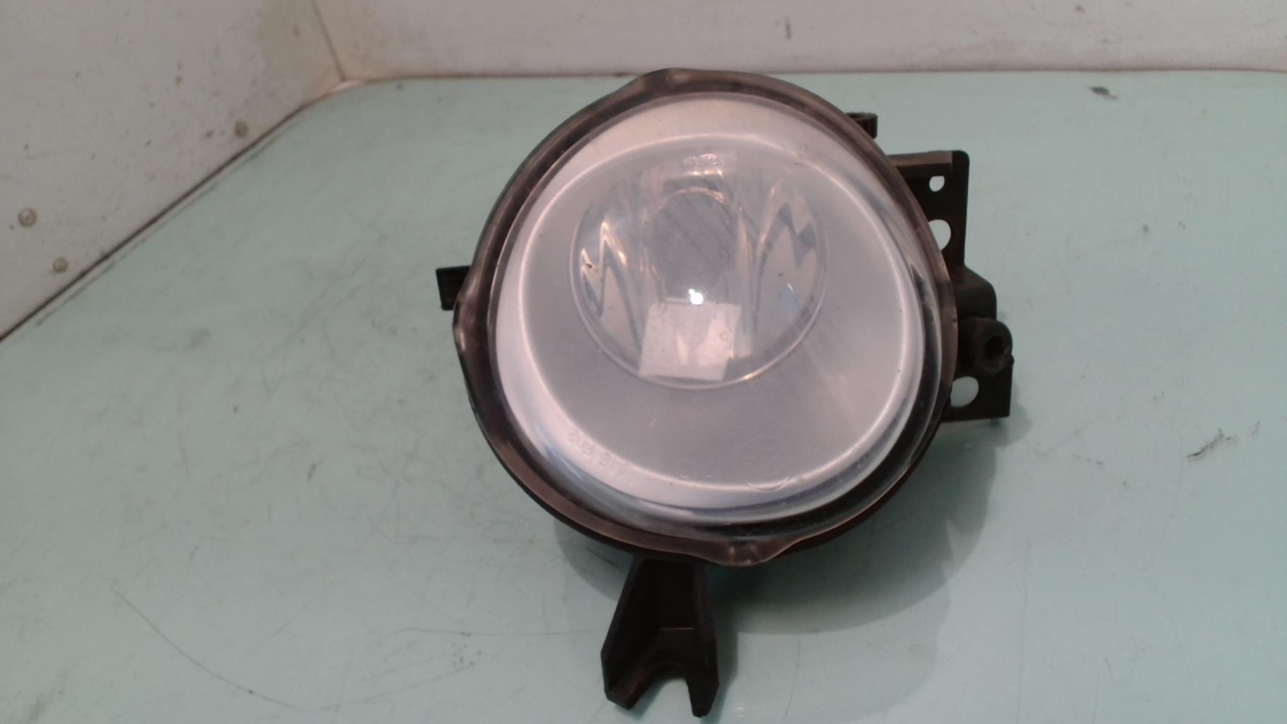 Fendinebbia sinistro (luce) VOLKSWAGEN TOUAREG 1 PHASE 1 Diésel - 1