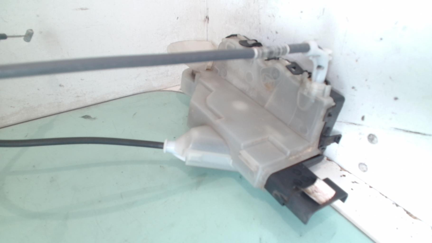 Chiusura centralizzata anteriore sinistra CITROEN C3 3 PHASE 1 Diésel - 1