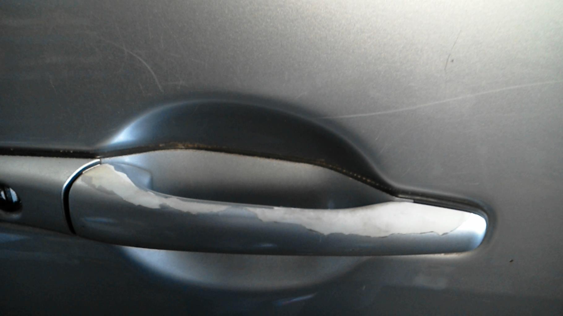 Maniglia portiera anteriore destra MITSUBISHI GRANDIS Diésel - 1