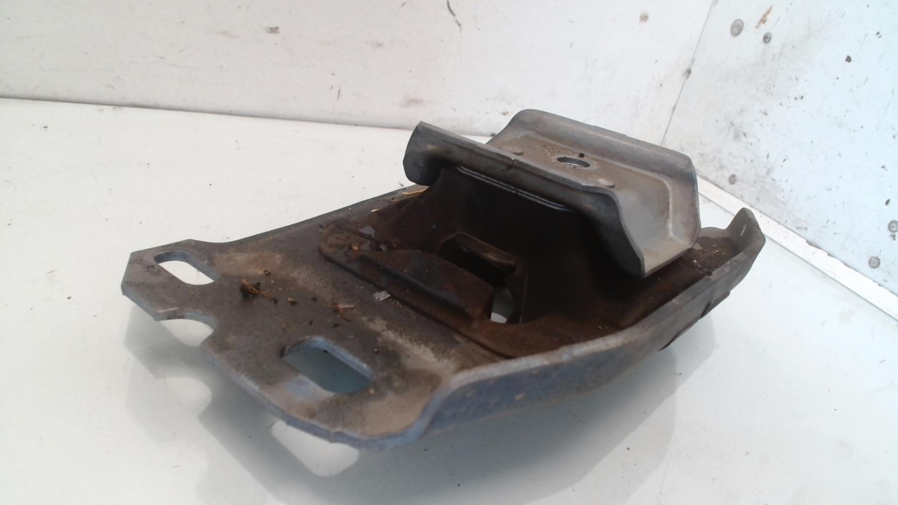Support moteur gauche PEUGEOT 3008 2 PHASE 1  - 1
