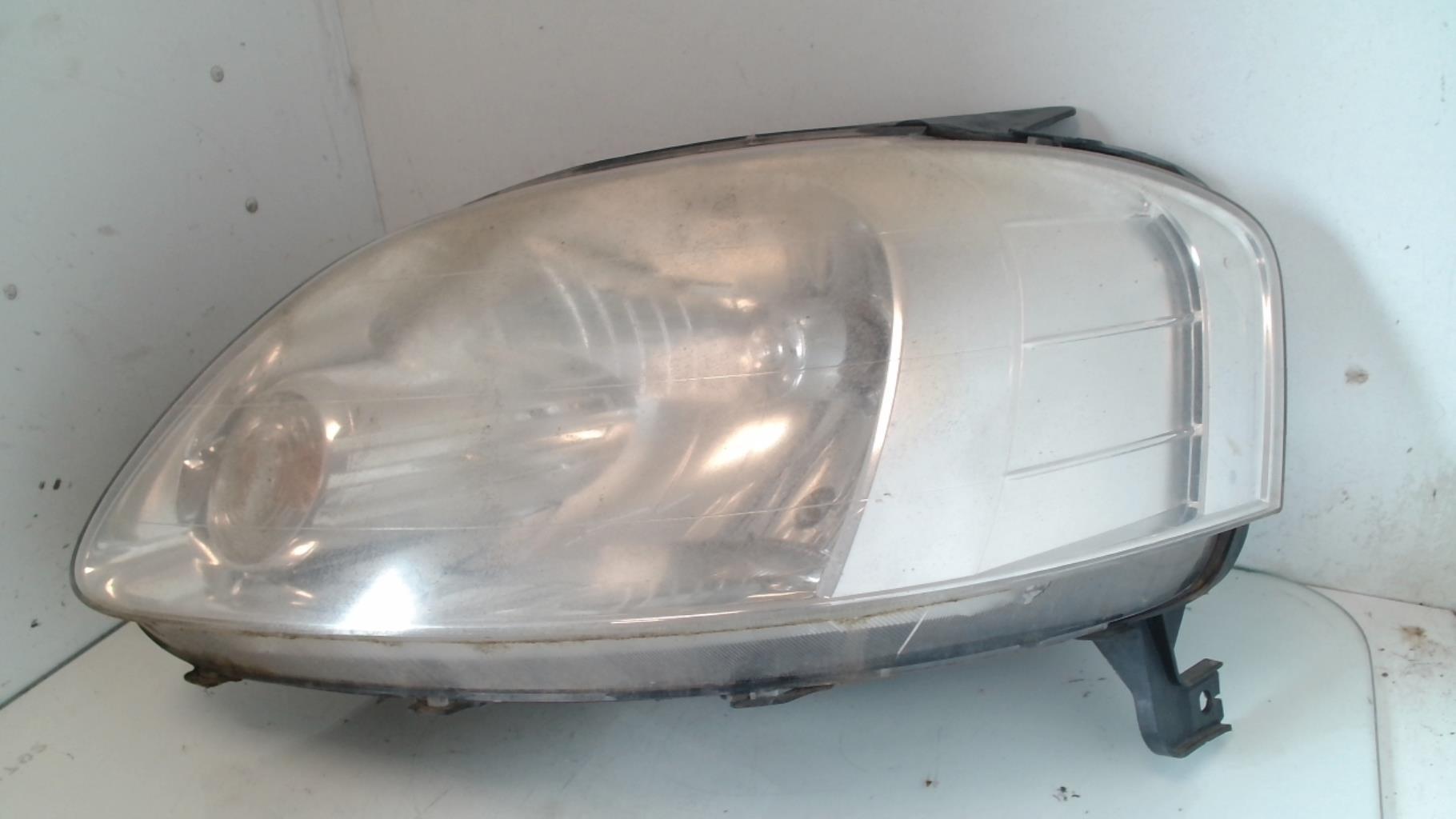 Gruppo ottico anteriore principale sinistro (luci)(faro) VOLKSWAGEN FOX Gasolina - 1