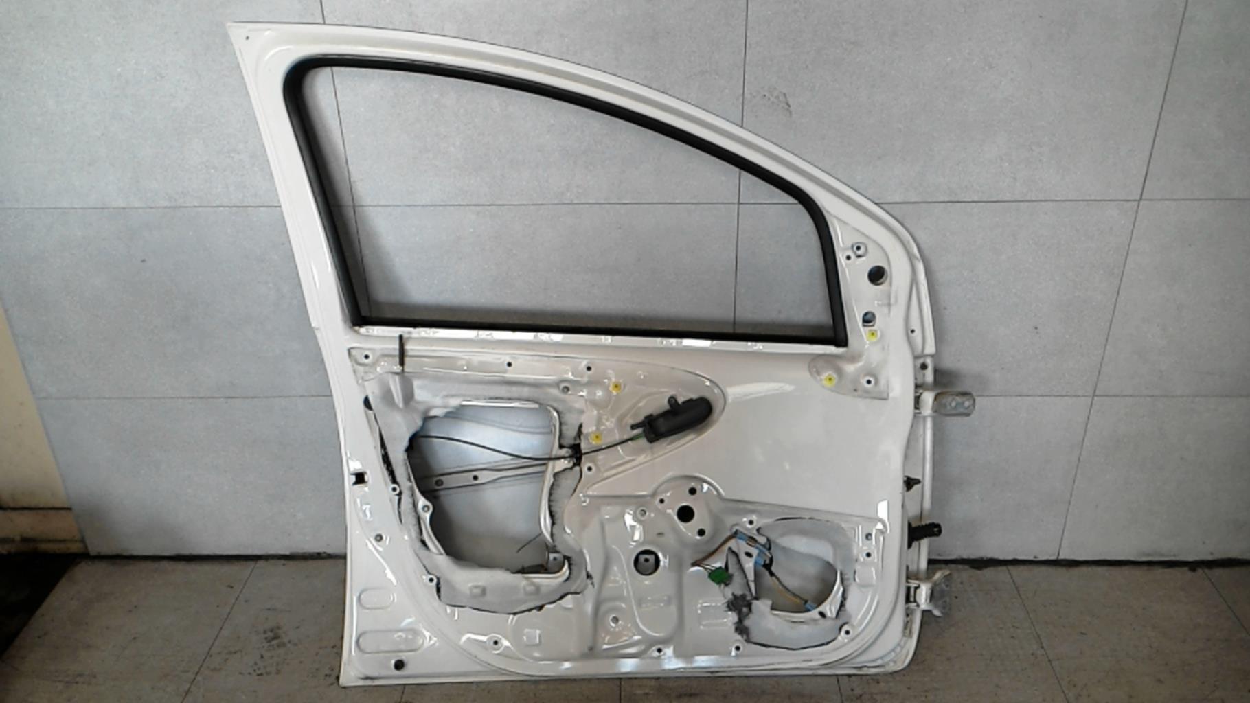 Portiera anteriore sinistra PEUGEOT 107 PHASE 1 Diésel - 1