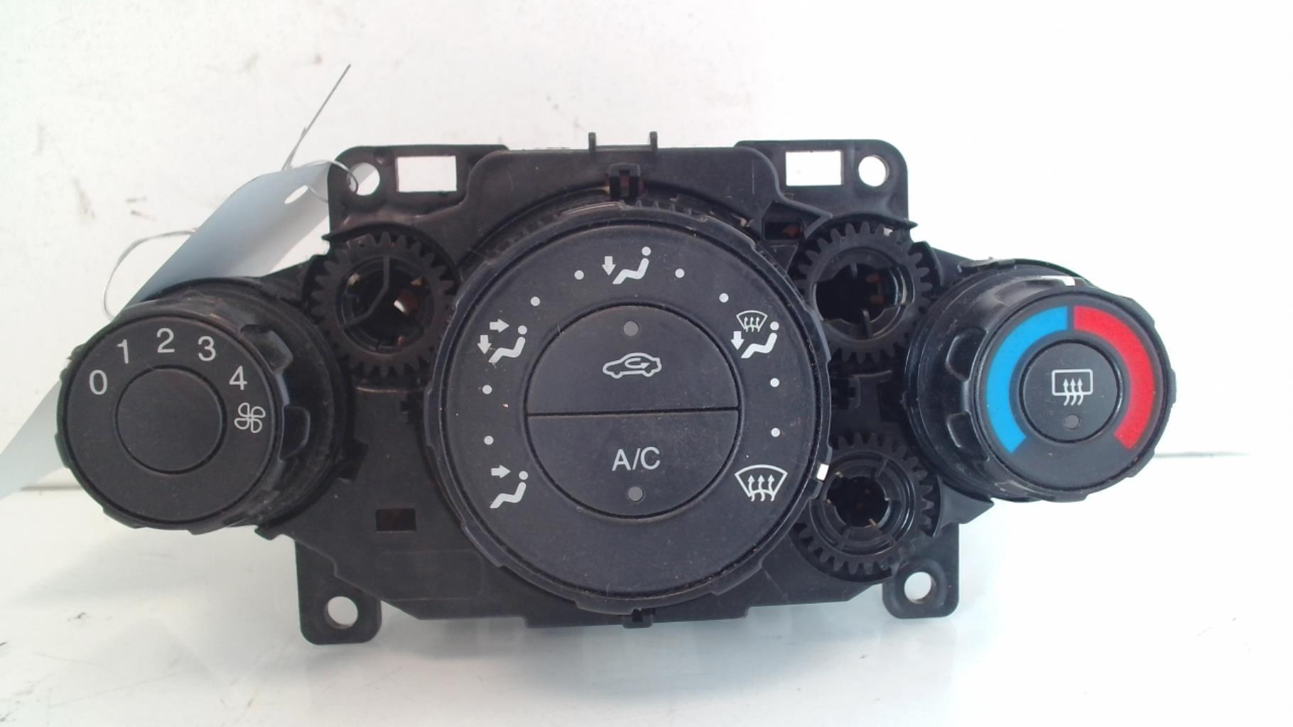 Comandi riscaldamento FORD FIESTA 6 PHASE 1 Diésel - 1