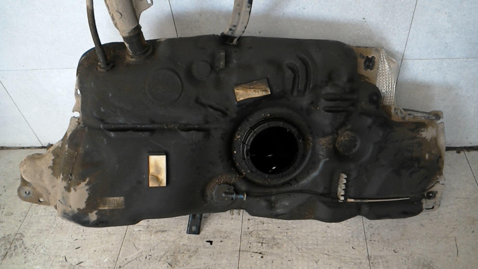 Reservoir essence PEUGEOT 308 2 PHASE 1 Diesel - 1