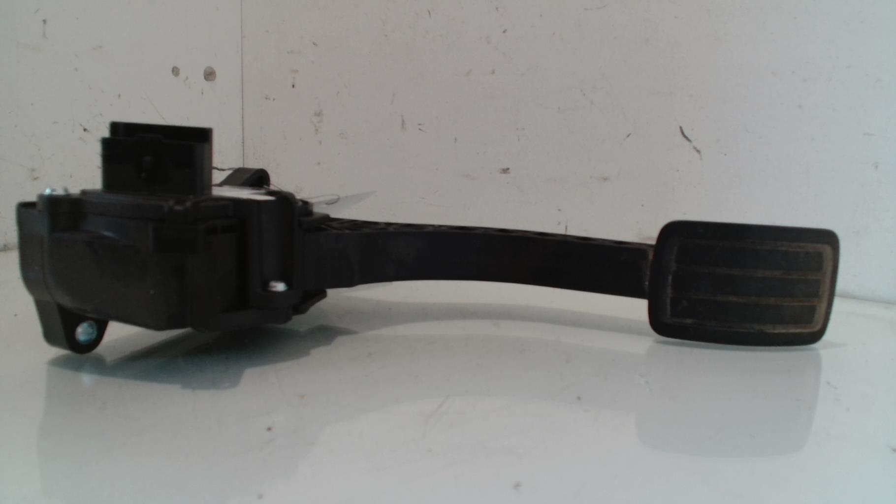 Pedale acceleratore PEUGEOT 3008 2 PHASE 1  - 1