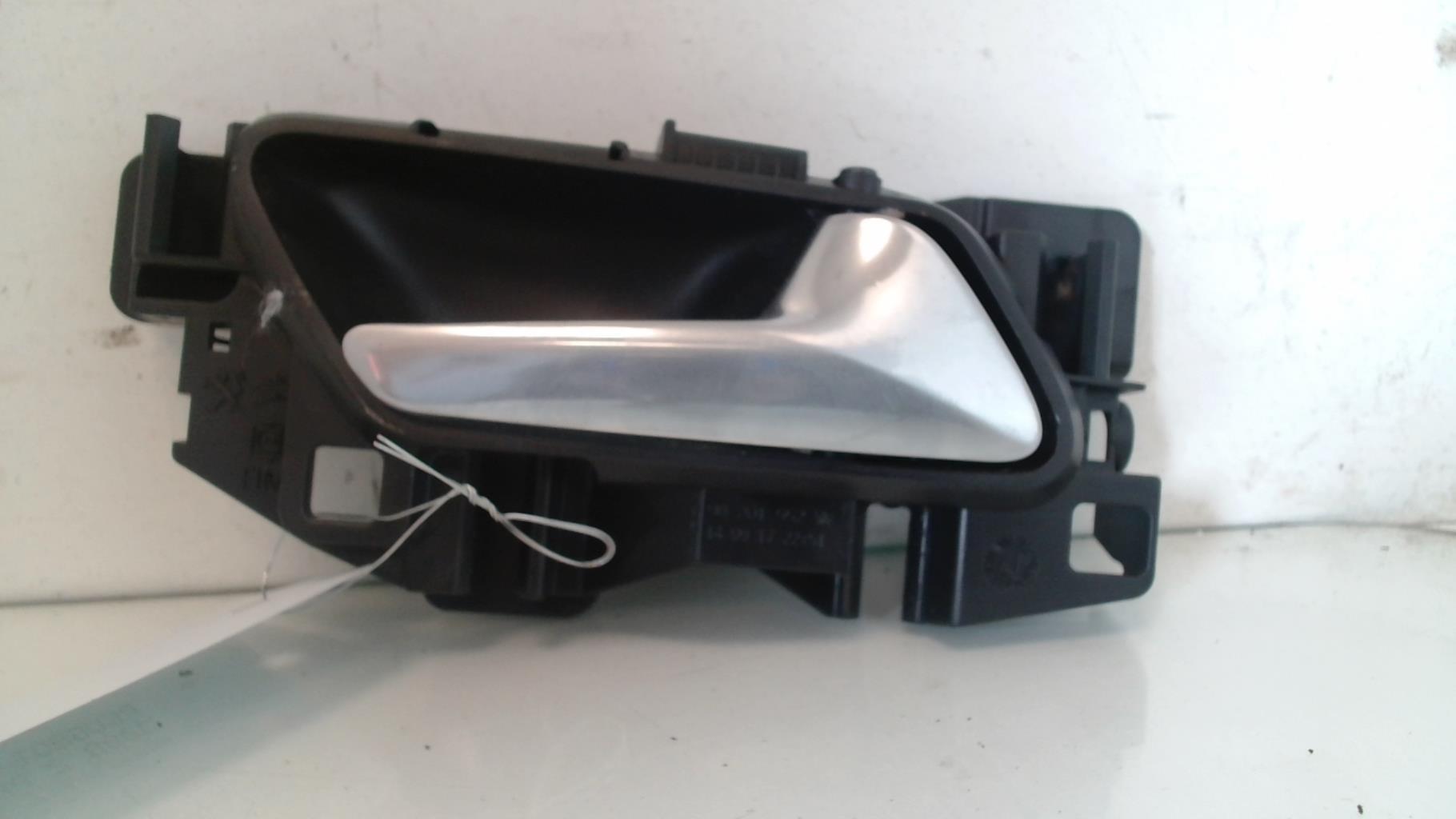 Maniglia interna anteriore destra PEUGEOT 3008 2 PHASE 1  - 1