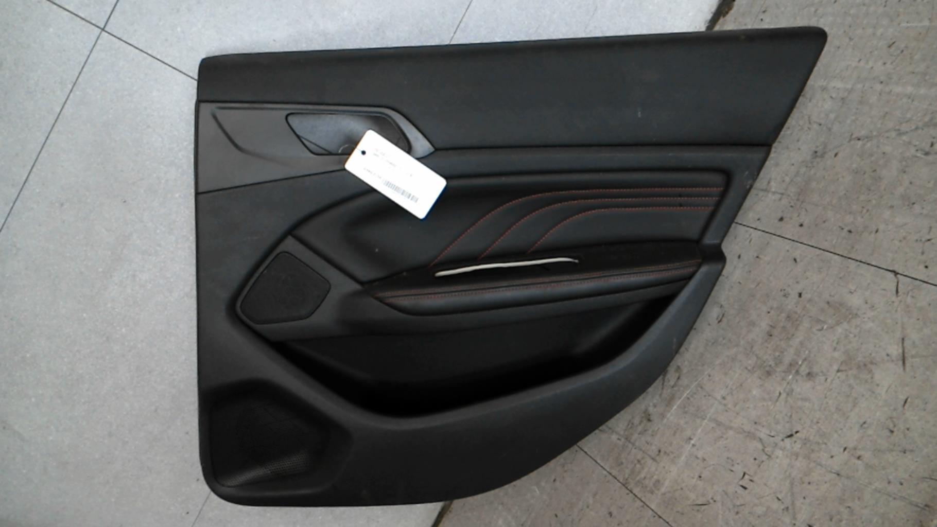 Guarnizione portiera posteriore destra PEUGEOT 308 2 PHASE 1 Diésel - 1