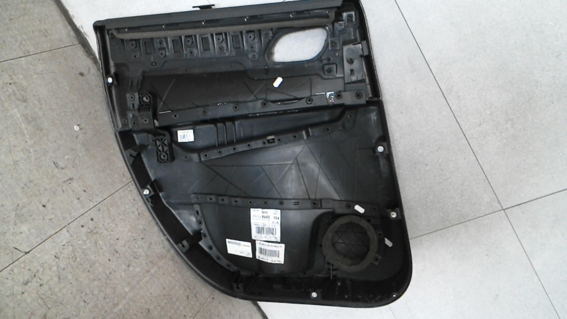 Guarnizione portiera posteriore destra PEUGEOT 3008 1 PHASE 1 Diésel - 1