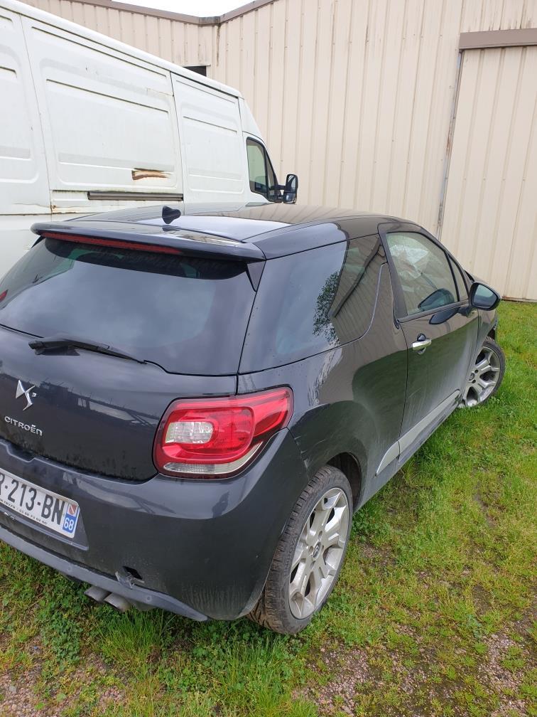 Ecran GPS CITROEN DS3 PHASE 1 Essence - 1