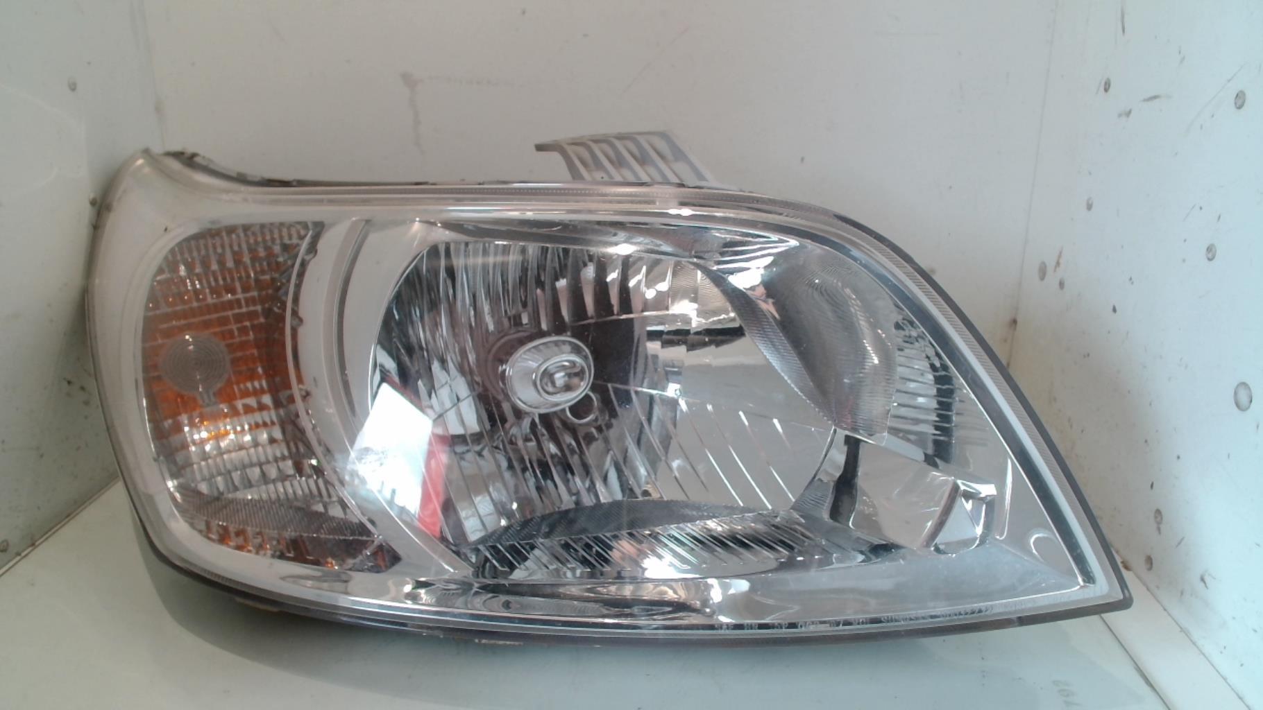 Gruppo ottico anteriore principale destro (luci)(faro) CHEVROLET AVEO 1 Gasolina/GLP - 1
