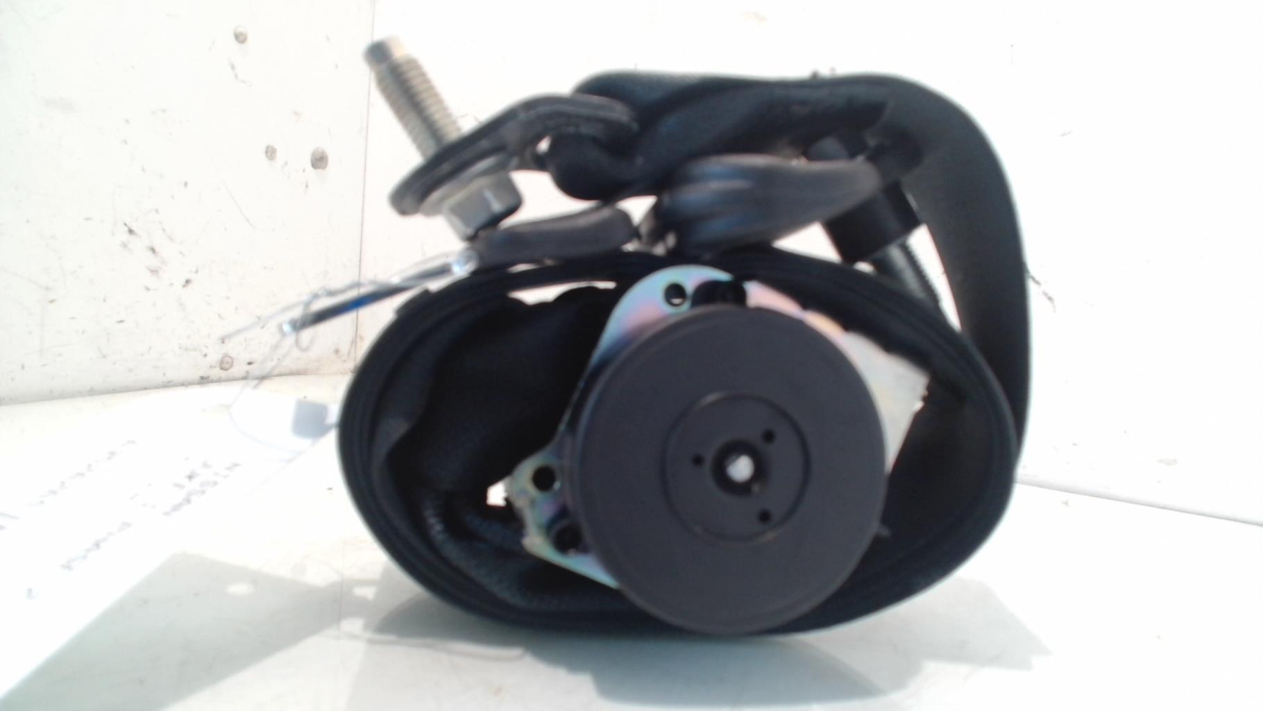 Cintura di sicurezza posteriore sinistra NISSAN JUKE 1 PHASE 2 Gasolina - 1