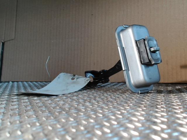 Arresto portiera anteriore sinistra CITROEN C3 3 PHASE 1 Diésel - 1