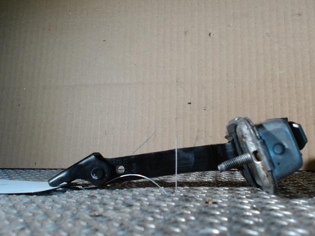 Arresto portiera anteriore sinistra PEUGEOT 208 1 PHASE 2 Diésel - 1