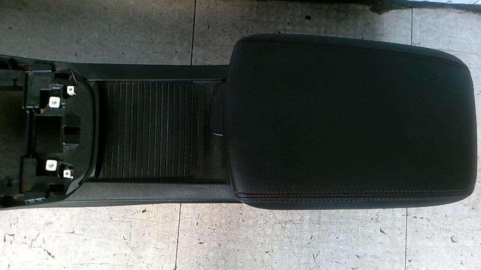 Consolle centrale (interno in plastica) PEUGEOT 308 2 PHASE 1 Diésel - 1