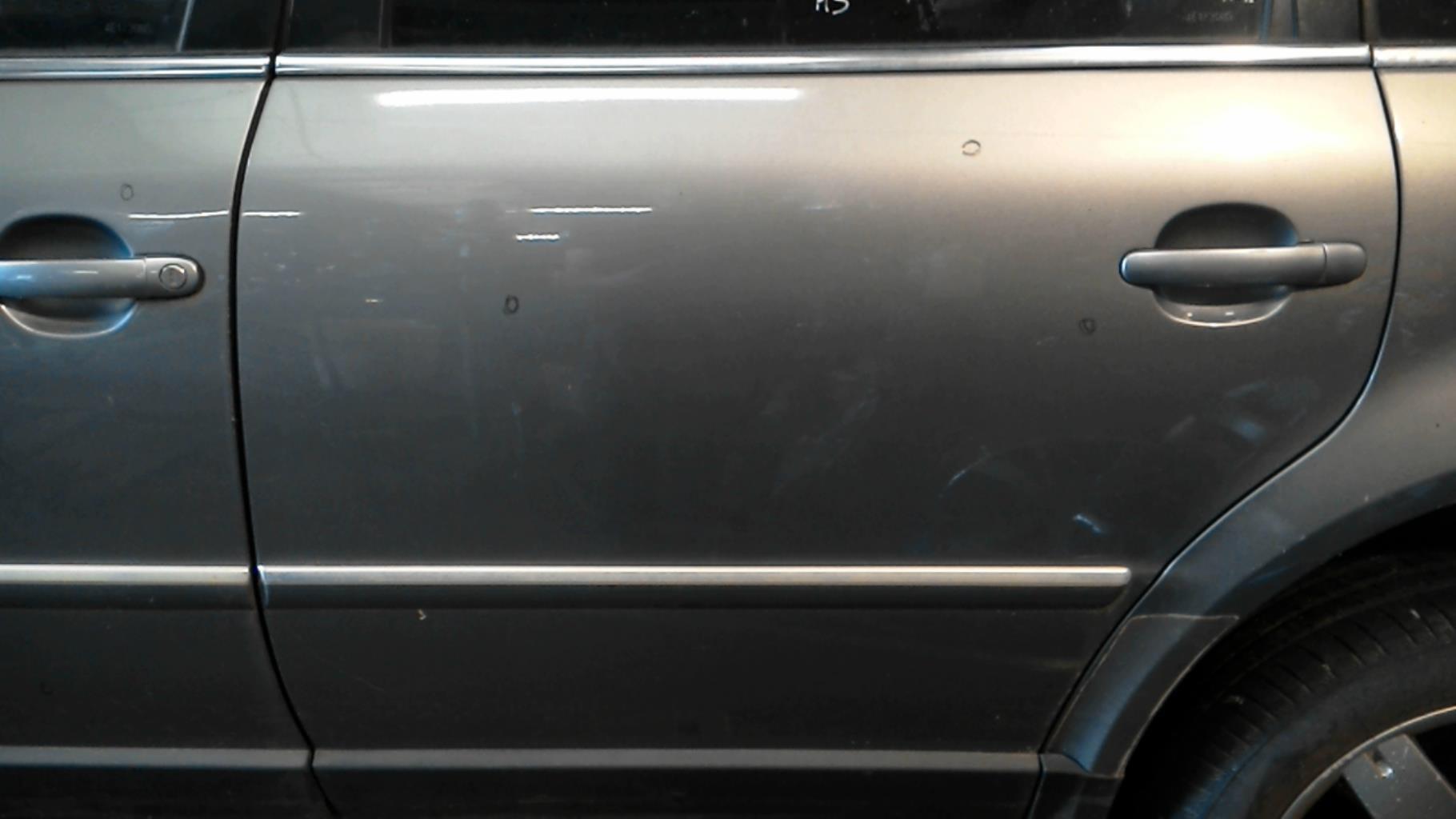 Portiera posteriore sinistra VOLKSWAGEN PASSAT 4 PHASE 2 BREAK Diésel - 1