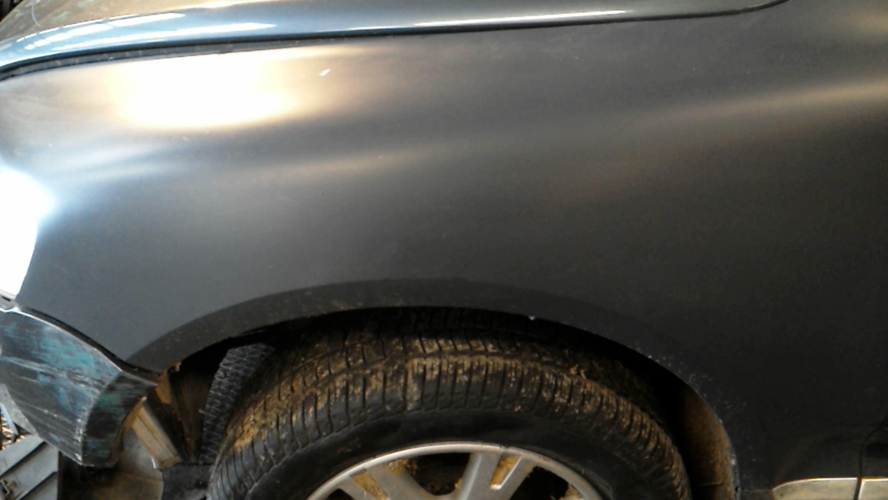 Parafango anteriore sinistro VOLKSWAGEN TOUAREG 1 PHASE 1 Diésel - 1