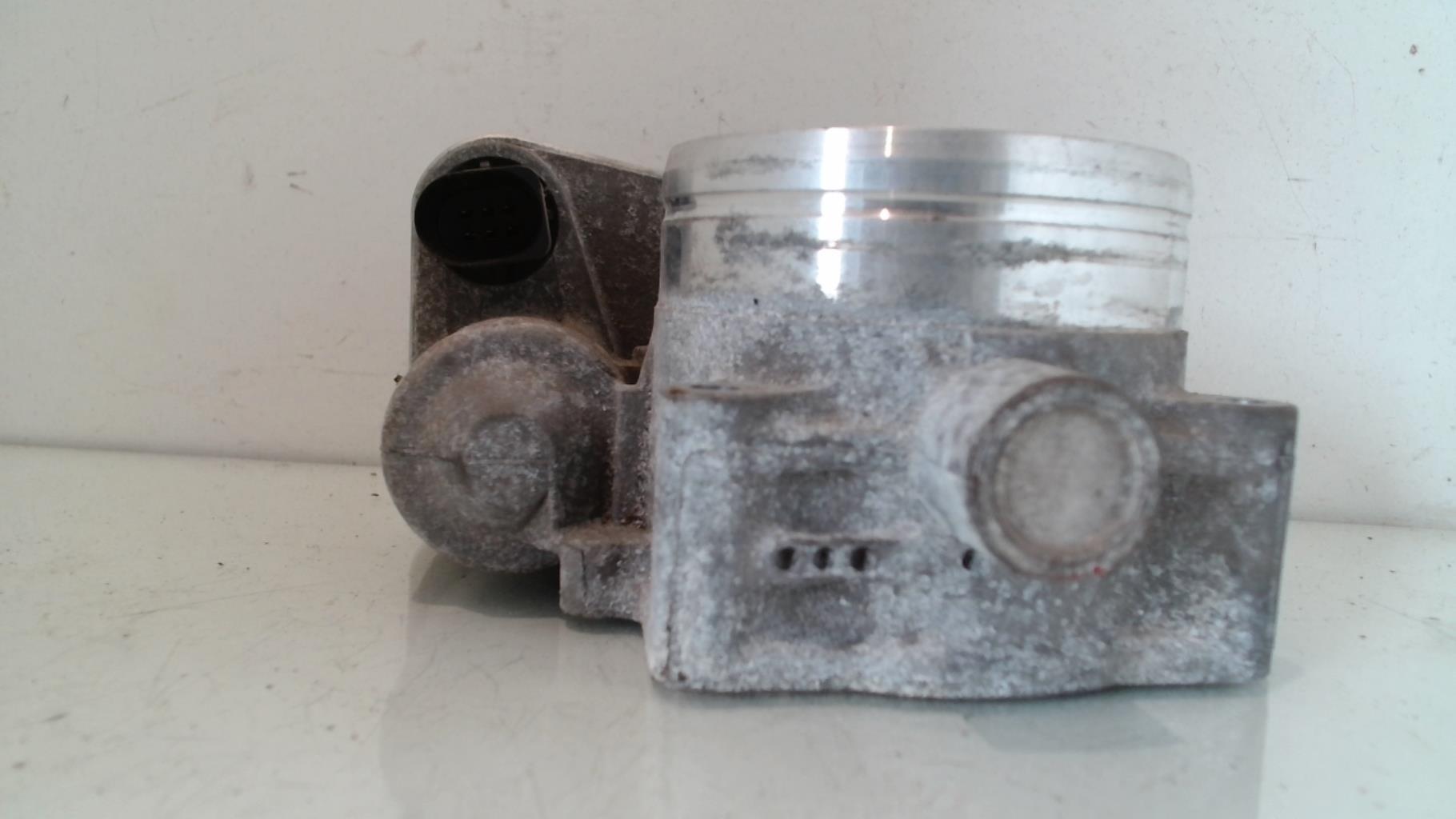 Boitier papillon VOLKSWAGEN GOLF 5 Essence - 1